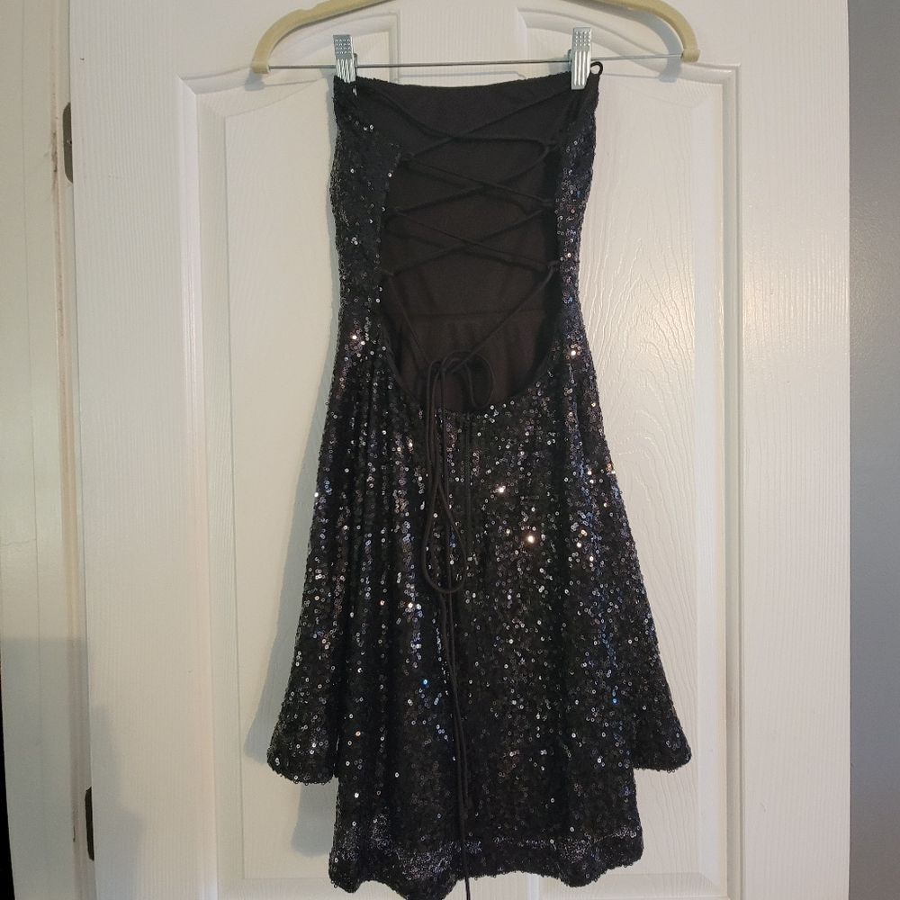 Windsor Black Sequin Dress - Picture 2 of 6
